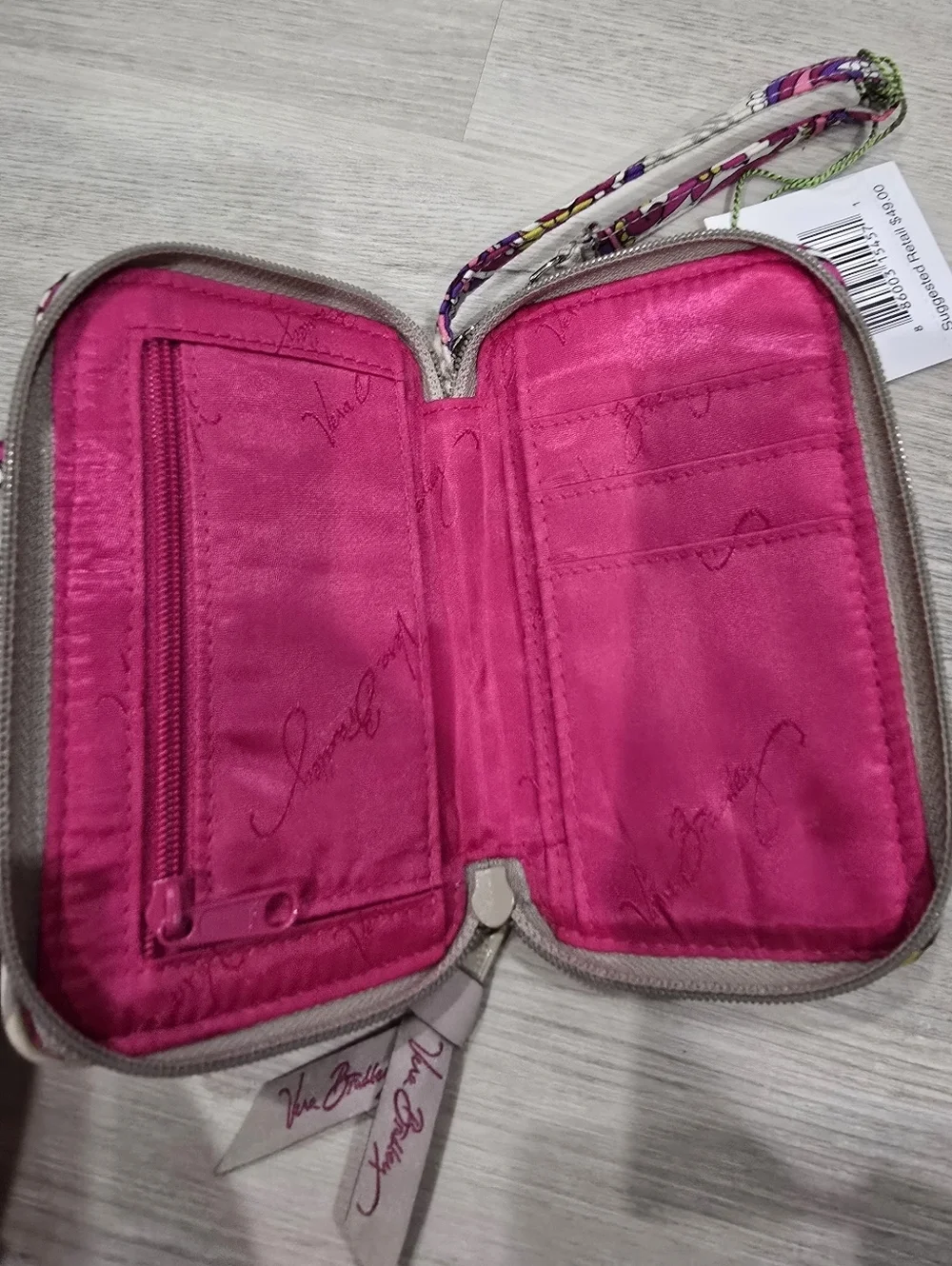 Vera Bradley Paisley Meets Plaid Smartphone Wristlet Wallet NWT